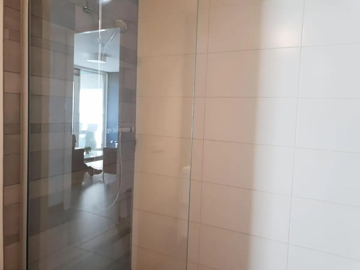 Apartment Calypso Luxe Appartement Rotterdam Netherlands